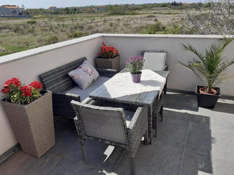 Apartman Sunce Нин Экстерьер фото